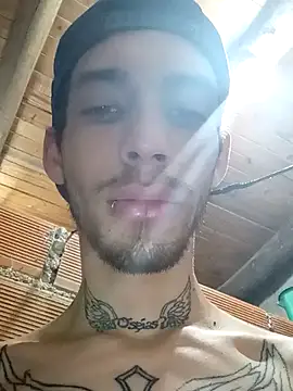 Leonel18cm online show from October 2025 01:35:01 AM