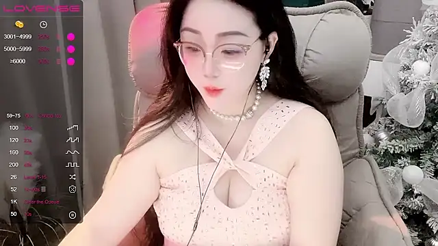 Monica-666888- online show from December 2025 04:35:02 PM