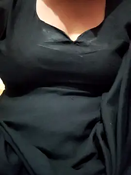 Snapshot of Pyaar_Ki_Pooja chatting on November 2025 11:59:02 PM Pyaar Ki Pooja online show from November 2025 11:59:02 PM