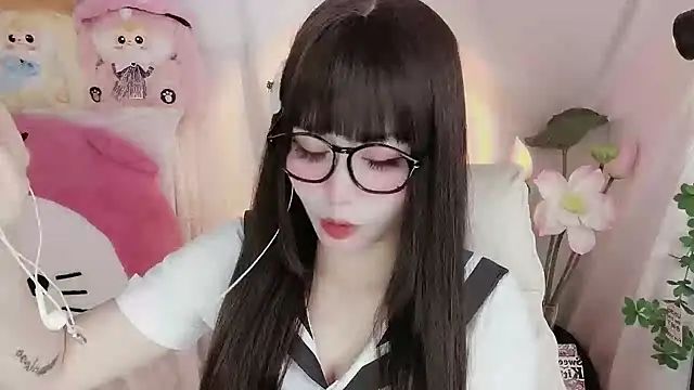 Snapshot of -zhuzhu-999- chatting on December 2025 01:27:02 PM -zhuzhu-999- online show from December 2025 01:27:02 PM