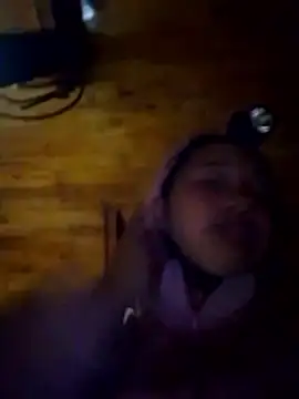 TRIEUTRIEU20 online show from November 2025 12:49:01 PM