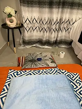 Nicole bash online show from March 2026 08:40:02 AM