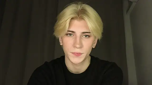 Oliver star boy  online show from May 2026 05:54:02 PM
