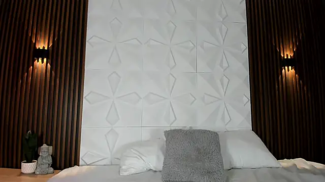 Snapshot of AmyColman_ chatting on June 2026 12:14:02 PM AmyColman online show from June 2026 12:14:02 PM