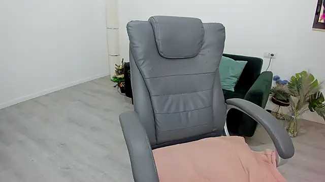 Arya Anna online show from January 2026 05:44:01 AM