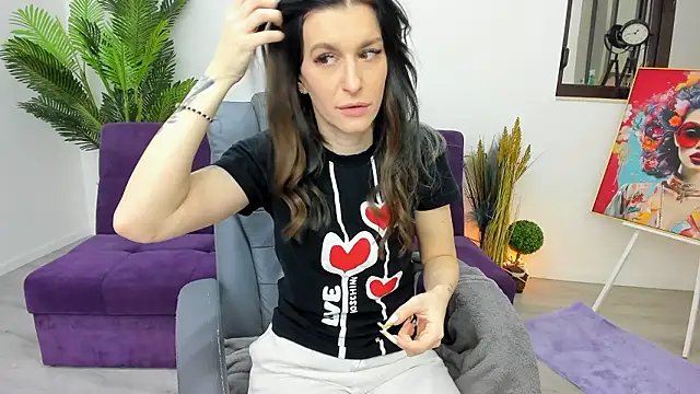 Arya Anna online show from February 2026 05:39:01 AM