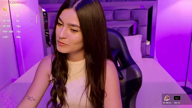 Bella Clark2 online show from October 2025 02:24:01 AM