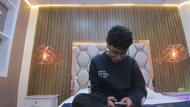 adams bobby online show from June 2026 11:38:02 AM
