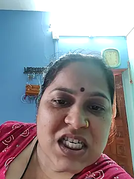 Snapshot of TINALOVES143 chatting on October 2025 06:26:01 AM TINALOVES143 online show from October 2025 06:26:01 AM