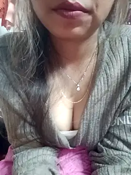 Snapshot of Sujatab250 chatting on November 2025 06:44:02 PM Sujatab250 online show from November 2025 06:44:02 PM