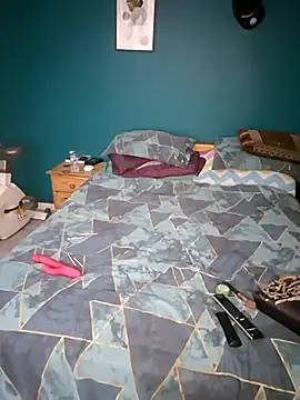 Snapshot of BubblesLovexox chatting on November 2025 10:47:01 PM BubblesLovexox online show from November 2025 10:47:01 PM