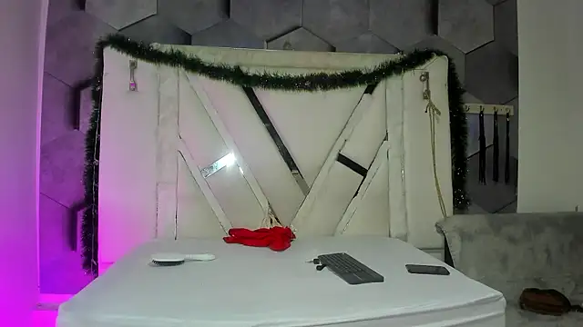 Snapshot of salome_mio chatting on December 2025 01:06:01 PM salome mio online show from December 2025 01:06:01 PM