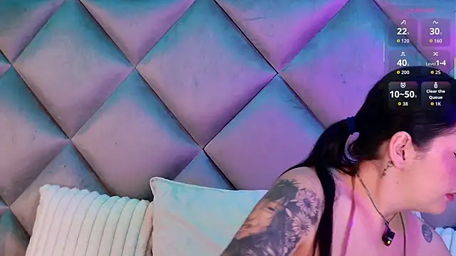 Snapshot of _giggy_2 chatting on November 2025 11:43:01 AM giggy 2 online show from November 2025 11:43:01 AM