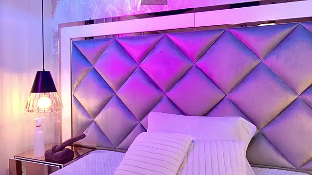 Snapshot of _giggy_2 chatting on November 2025 11:46:01 AM giggy 2 online show from November 2025 11:46:01 AM