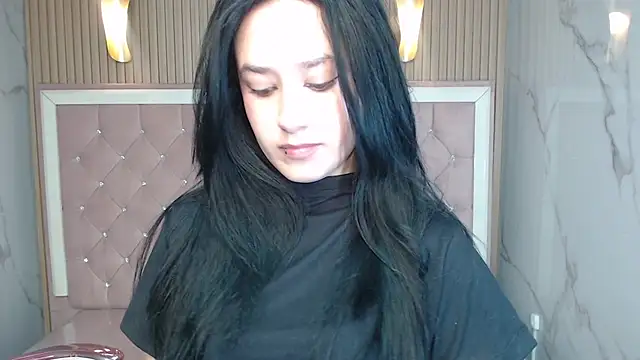 Aleja05 b online show from February 2026 01:38:02 PM