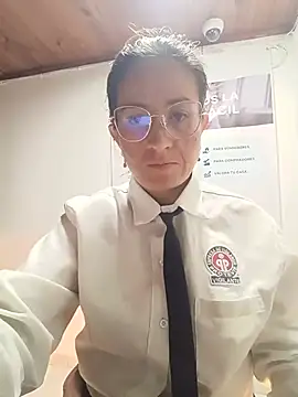 Valentina--1 online show from June 2026 10:20:01 AM