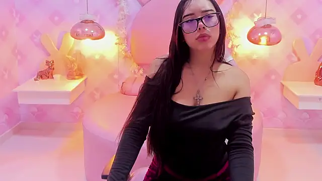 SofhiCute online show from February 2026 11:36:02 AM