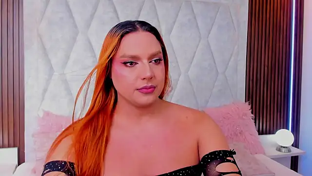 IrinaaVega online show from December 2025 05:53:01 PM