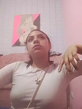 Snapshot of Victoria_Alvarez chatting on November 2025 01:05:02 AM Victoria Alvarez online show from November 2025 01:05:02 AM