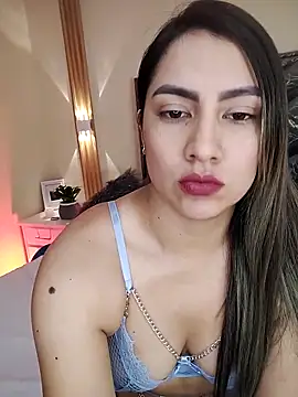 Snapshot of Violeth_Grey chatting on October 2025 08:10:01 PM Violeth Grey online show from October 2025 08:10:01 PM