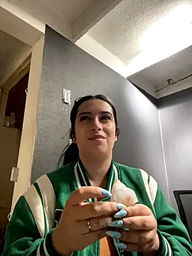 Kloe Novoa online show from November 2025 12:55:01 PM