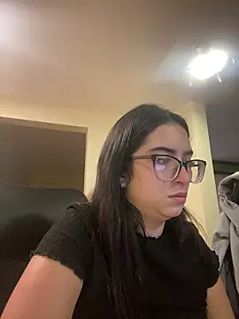 Kloe Novoa online show from April 2026 12:50:01 PM