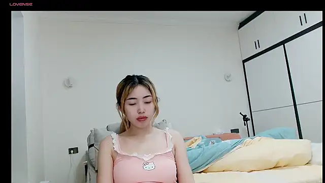 zhiweibaby online show from October 2025 01:07:02 PM