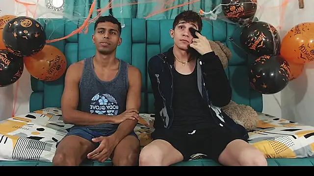 Snapshot of Hot_Boys_Latinos_X chatting on October 2025 12:13:01 AM Hot Boys Latinos X online show from October 2025 12:13:01 AM