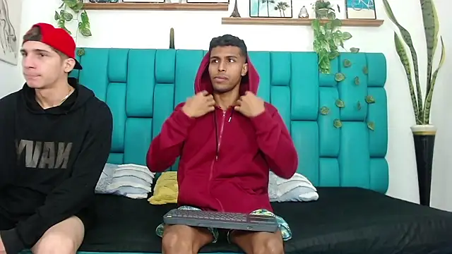 Snapshot of Hot_Boys_Latinos_X chatting on October 2025 01:12:01 PM Hot Boys Latinos X online show from October 2025 01:12:01 PM