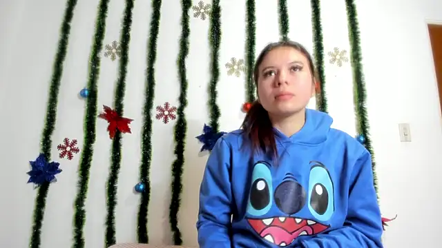 Vanessa Martinz online show from December 2025 12:14:01 PM