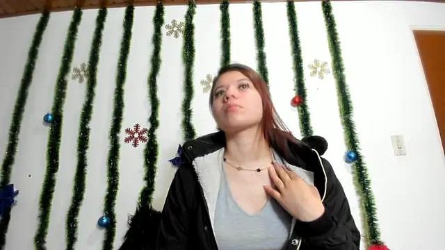 Vanessa Martinz online show from December 2025 12:32:01 PM