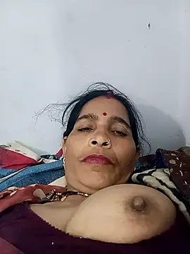 Indiangueen online show from November 2025 01:01:01 PM