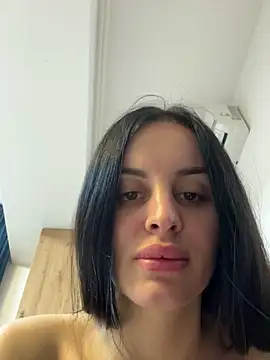 Alexiaaa121 online show from December 2025 02:10:02 PM