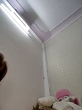 Snapshot of ezabel- chatting on December 2025 12:54:01 PM ezabel- online show from December 2025 12:54:01 PM