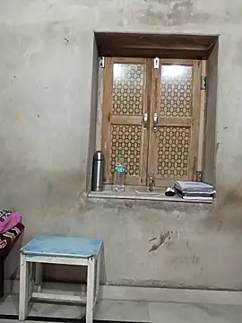 Snapshot of Best_couple2001 chatting on February 2026 05:27:02 AM Best couple2001 online show from February 2026 05:27:02 AM