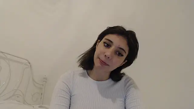 Snapshot of bellefleurrr chatting on March 2026 02:29:01 AM bellefleurrr online show from March 2026 02:29:01 AM