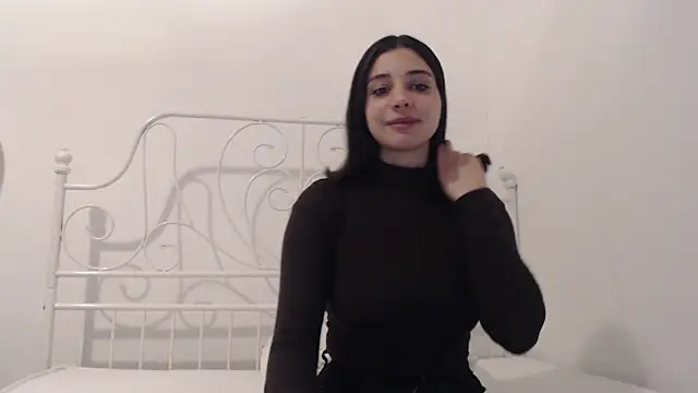 Snapshot of bellefleurrr chatting on April 2026 06:41:01 PM bellefleurrr online show from April 2026 06:41:01 PM
