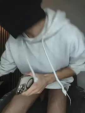 findomhot online show from December 2025 08:16:02 PM