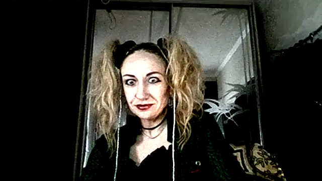 Snapshot of LilaniLoverx chatting on January 2026 10:12:02 PM LilaniLoverx online show from January 2026 10:12:02 PM