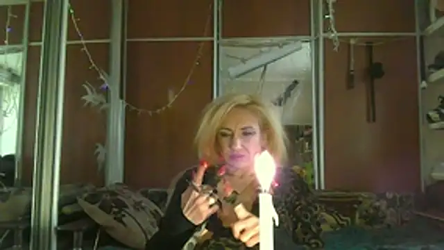 Snapshot of LilaniLoverx chatting on February 2026 07:51:01 AM LilaniLoverx online show from February 2026 07:51:01 AM