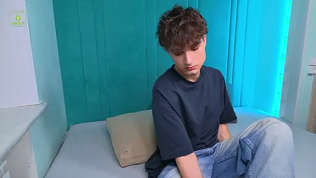 Snapshot of Richard_steele_hot chatting on December 2025 03:52:02 PM Richard steele hot online show from December 2025 03:52:02 PM