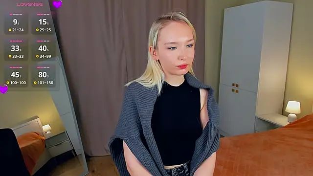 NorikoLiebeck online show from November 2025 04:25:02 AM