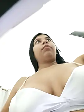 Snapshot of Angeeelina@xh chatting on December 2025 05:46:02 AM Angeeelinaxh online show from December 2025 05:46:02 AM