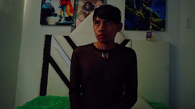 ALEXANDRO BOVER online show from November 2025 07:25:02 PM