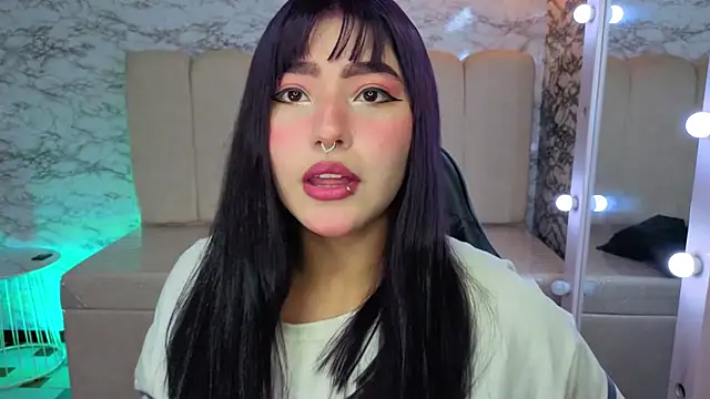 Afrodita Wild v online show from March 2026 03:34:01 AM