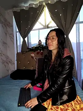 eva delight  online show from December 2025 11:14:02 AM