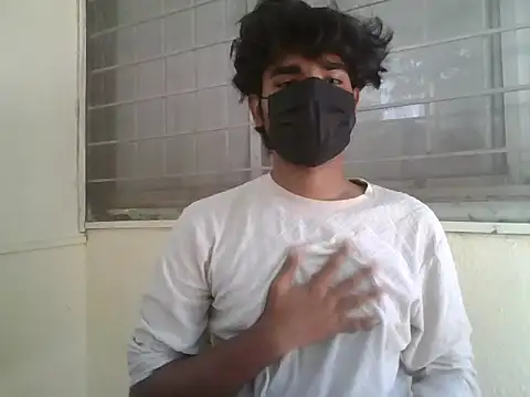 kriZ08 online show from May 2026 06:54:02 AM