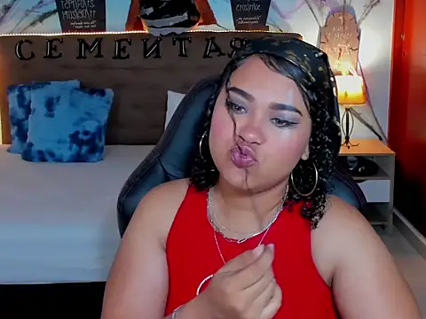 Snapshot of Prettyy_zoe chatting on October 2025 11:49:02 AM Prettyy zoe online show from October 2025 11:49:02 AM