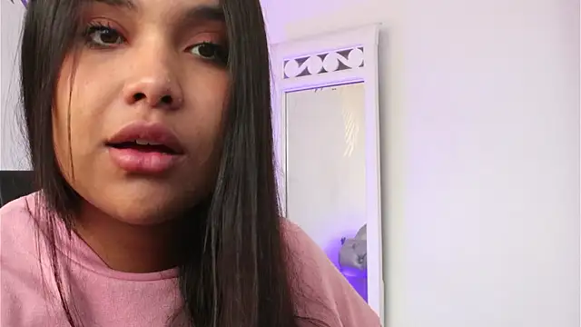 Isabelle Lane online show from March 2026 12:42:01 PM