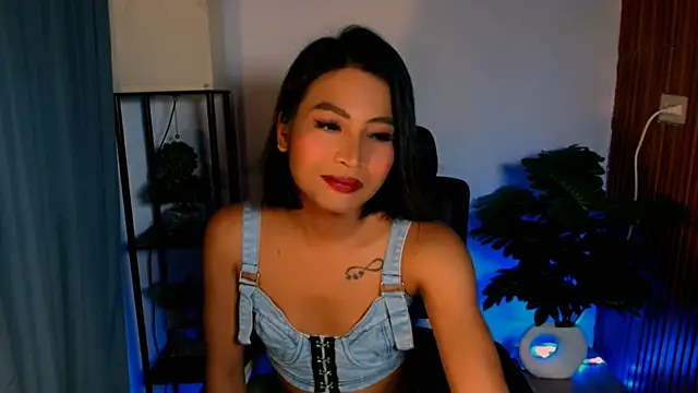 YourPrettyBella TS online show from June 2026 01:26:01 PM
